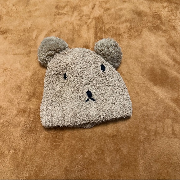 Kids hats - Picture 1 of 2